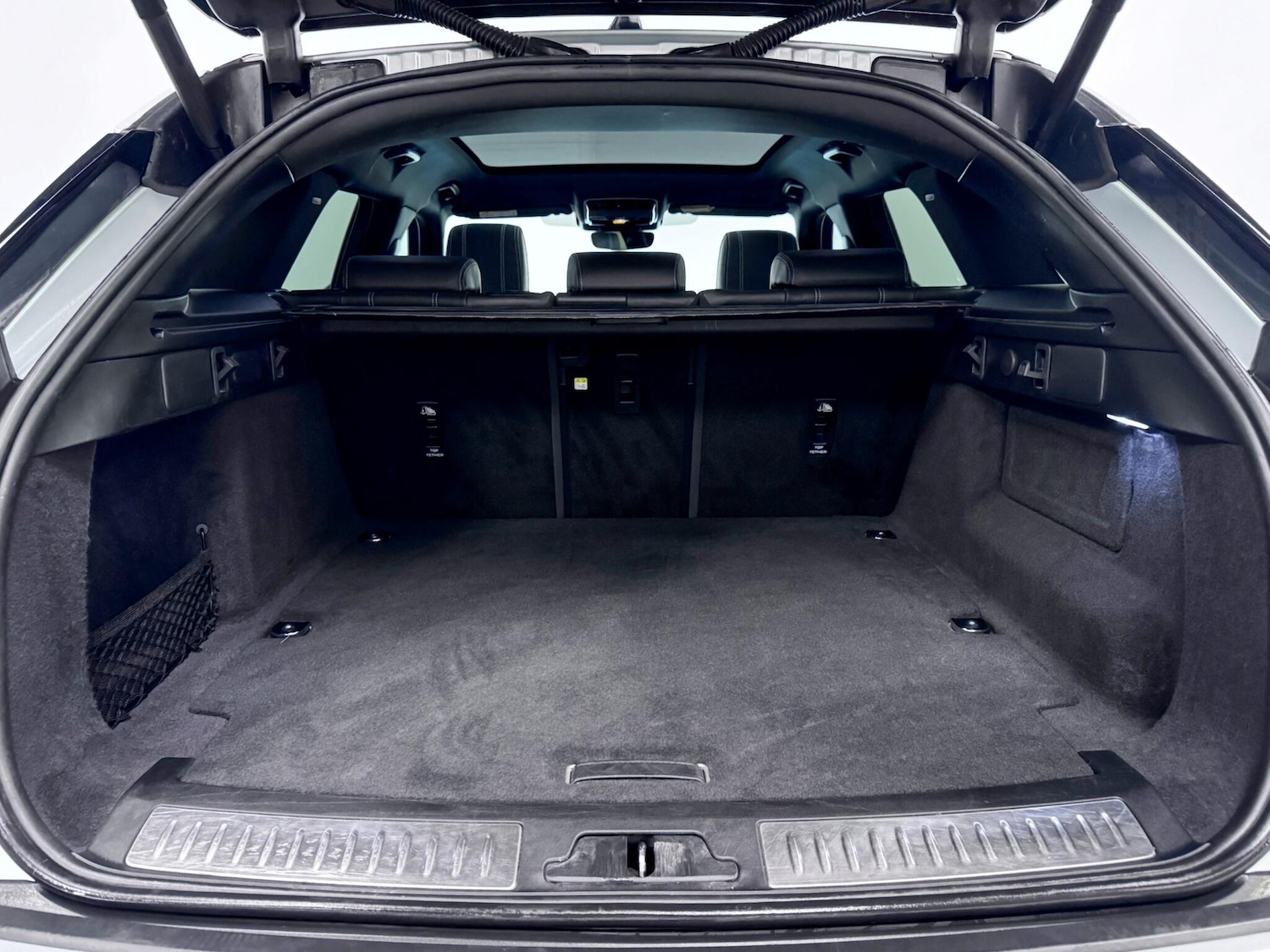 Used Land Rover Range Rover Velar 2023 for sale - 76659157: Photo 12