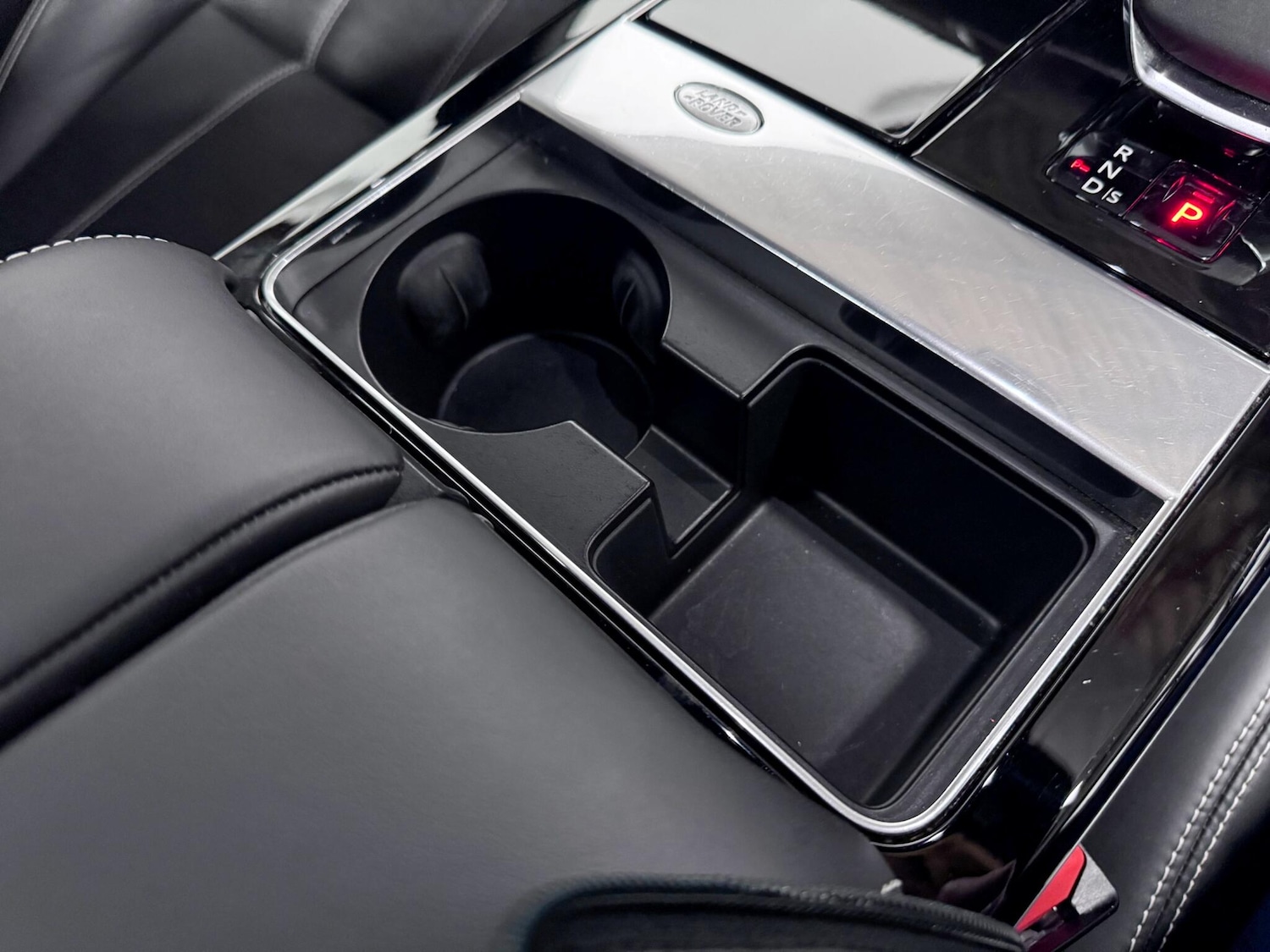 Used Land Rover Range Rover Velar 2023 for sale - 76659157: Photo 28