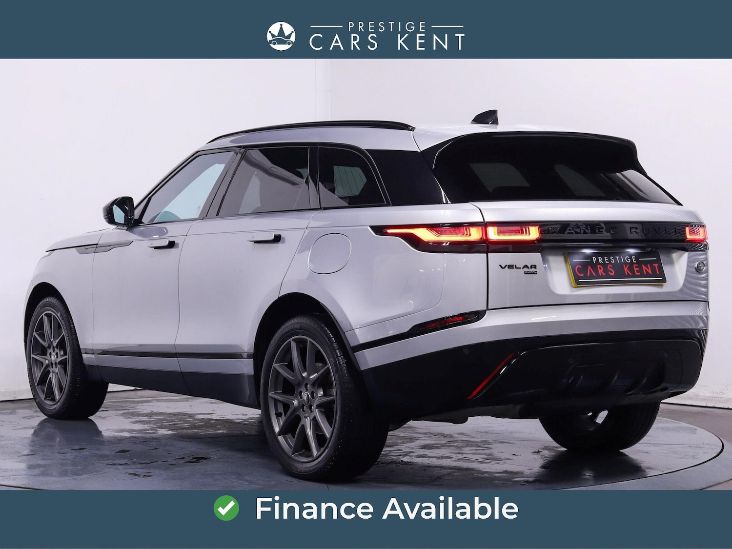 Used Land Rover Range Rover Velar 2023 for sale - 76659157: Photo 3