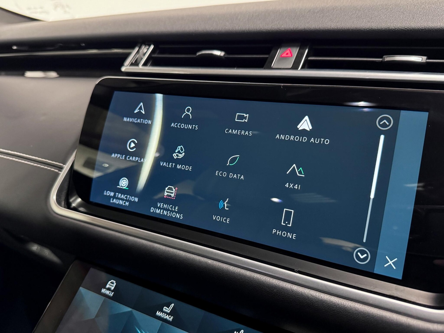 Used Land Rover Range Rover Velar 2023 for sale - 76659157: Photo 40