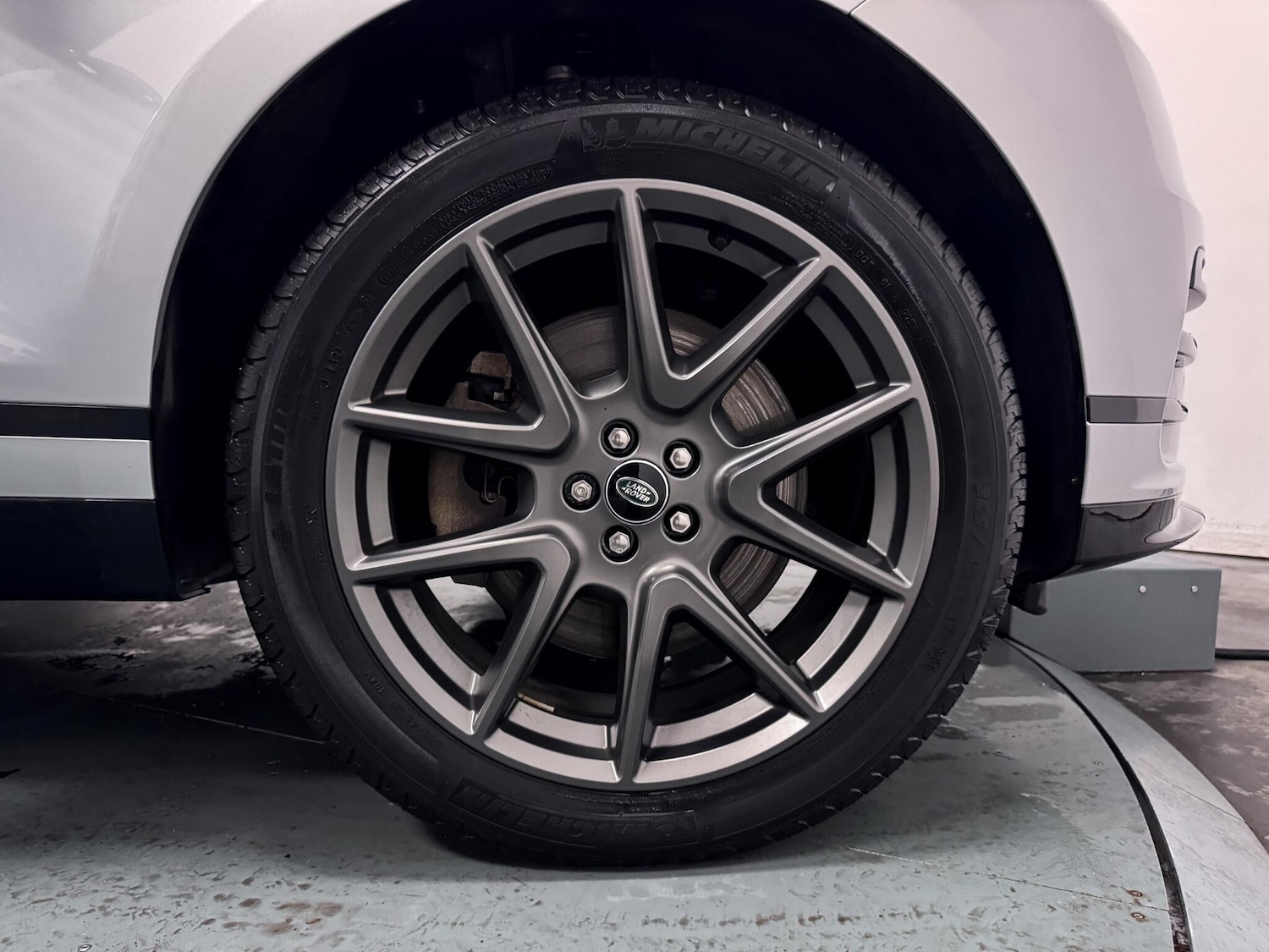 Used Land Rover Range Rover Velar 2023 for sale - 76659157: Photo 56