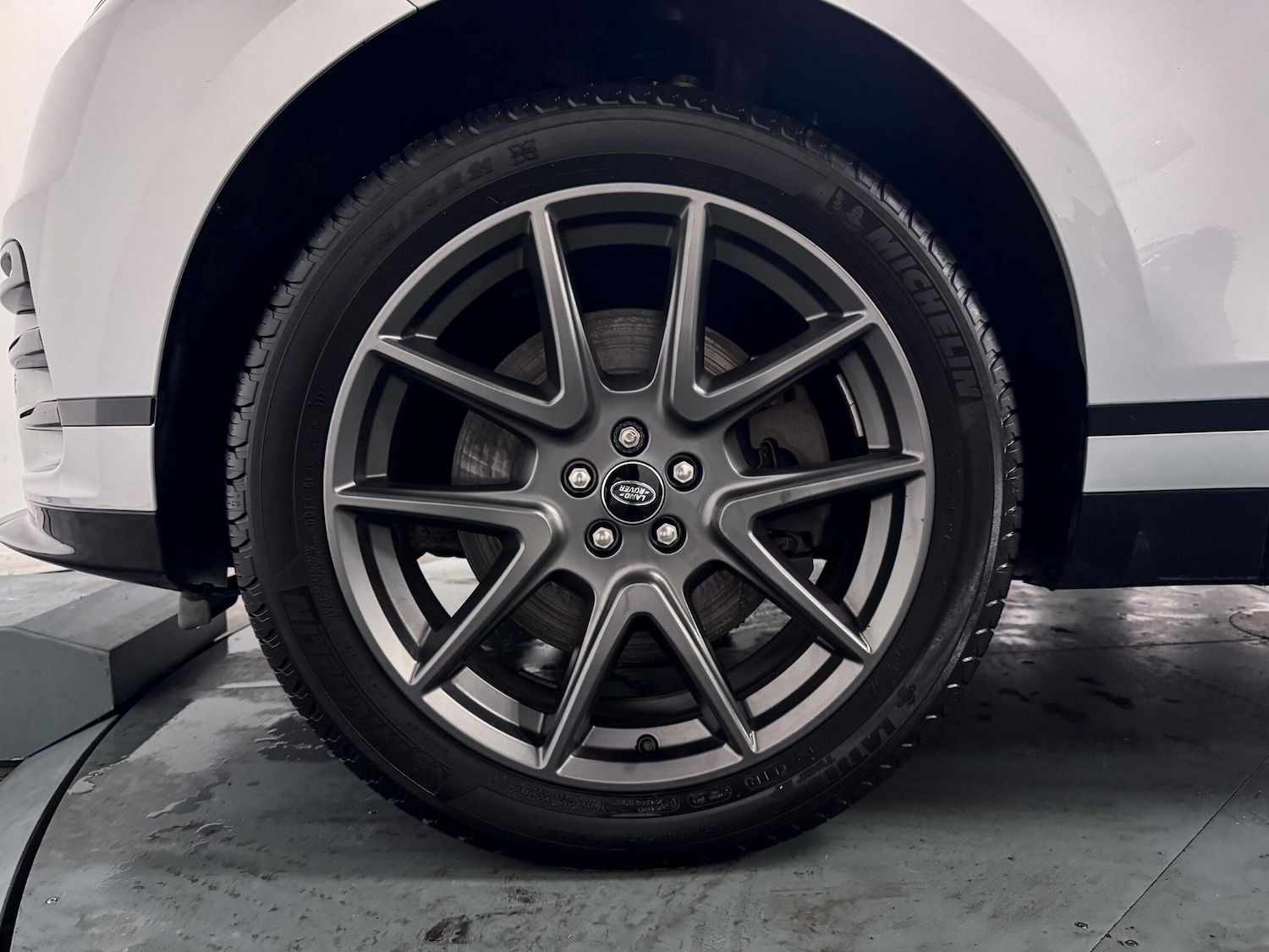 Used Land Rover Range Rover Velar 2023 for sale - 76659157: Photo 57