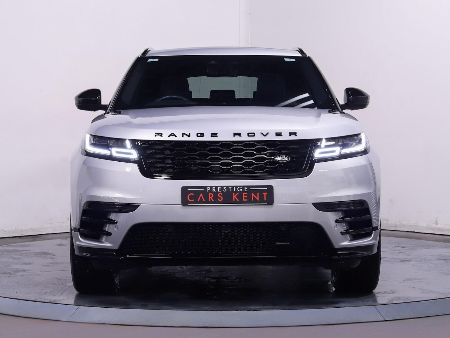 Used Land Rover Range Rover Velar 2023 for sale - 76659157: Photo 7