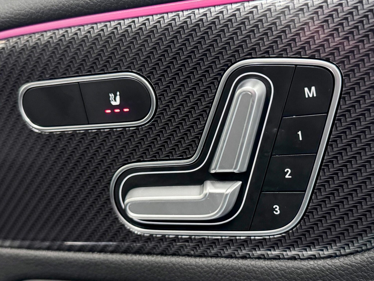 Used Mercedes-Benz GLA 2020 for sale - 77412377: Photo 21