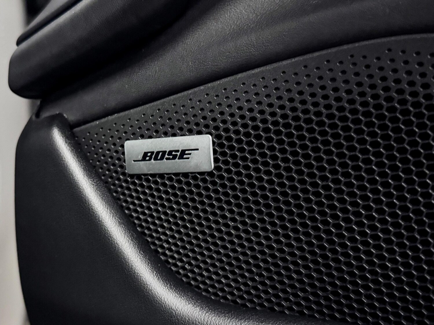 Used Porsche Taycan 2022 for sale - 77469079: Photo 21