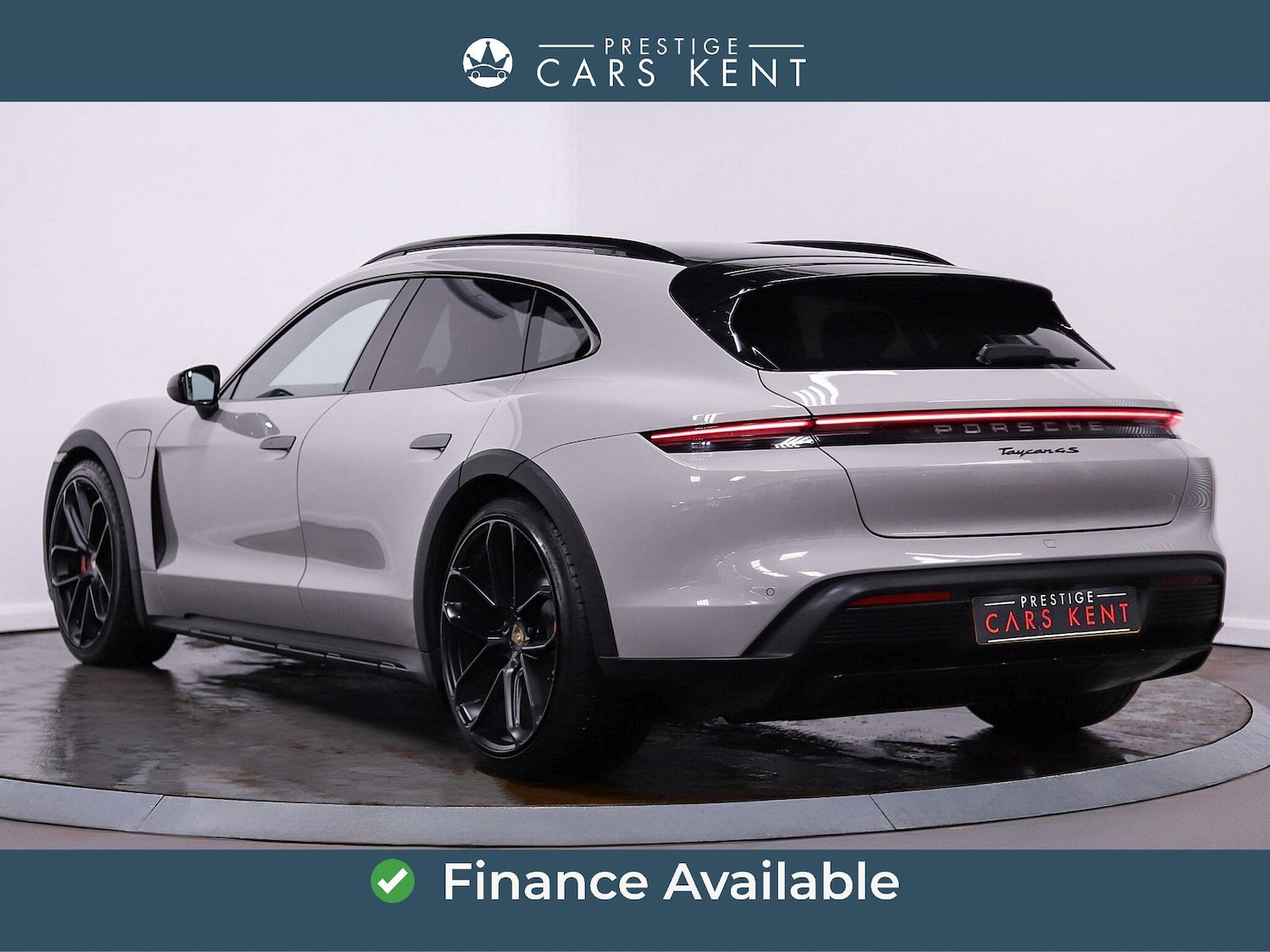 Used Porsche Taycan 2022 for sale - 77469079: Photo 3