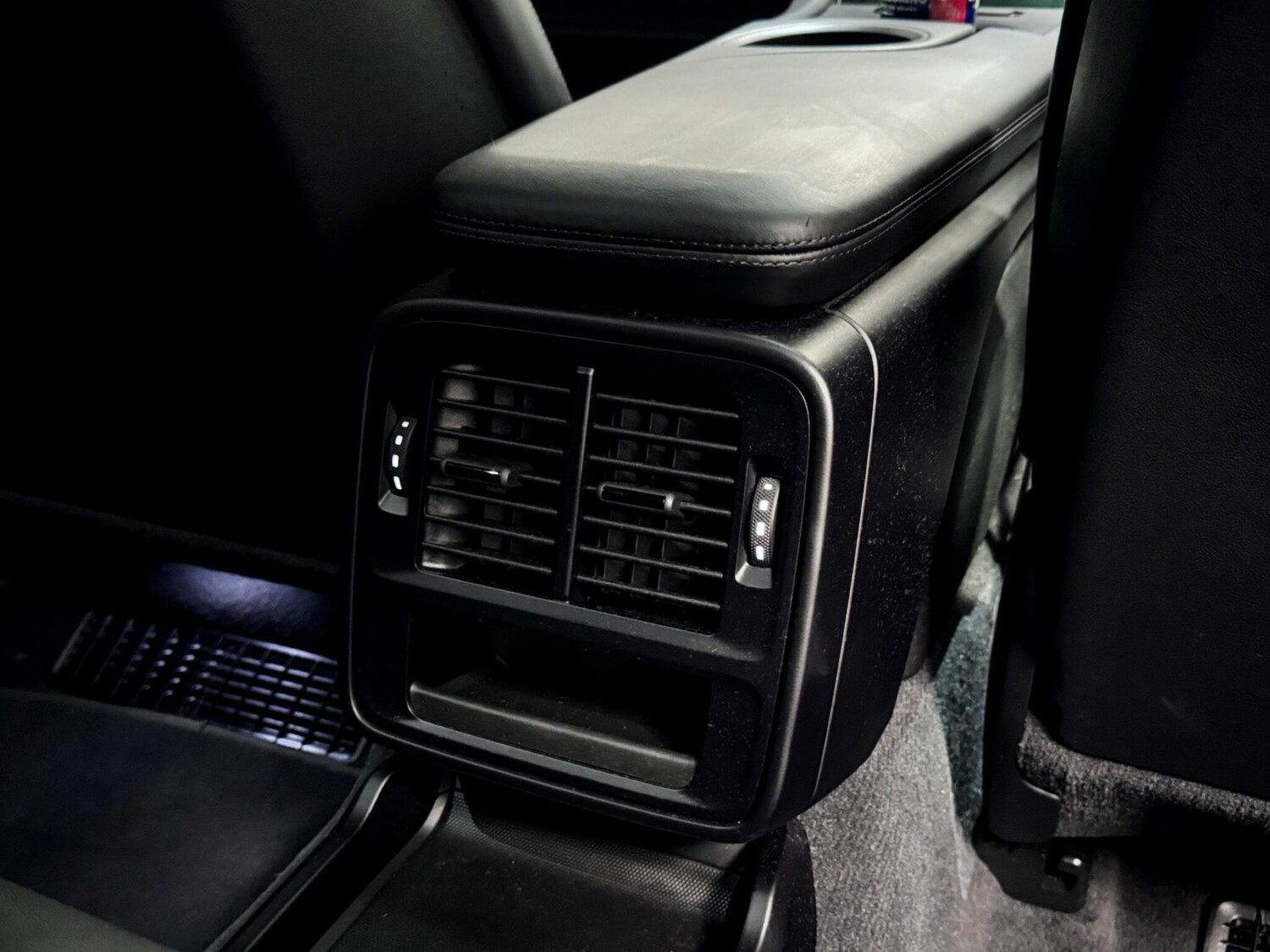 Used Porsche Taycan 2022 for sale - 77469079: Photo 30