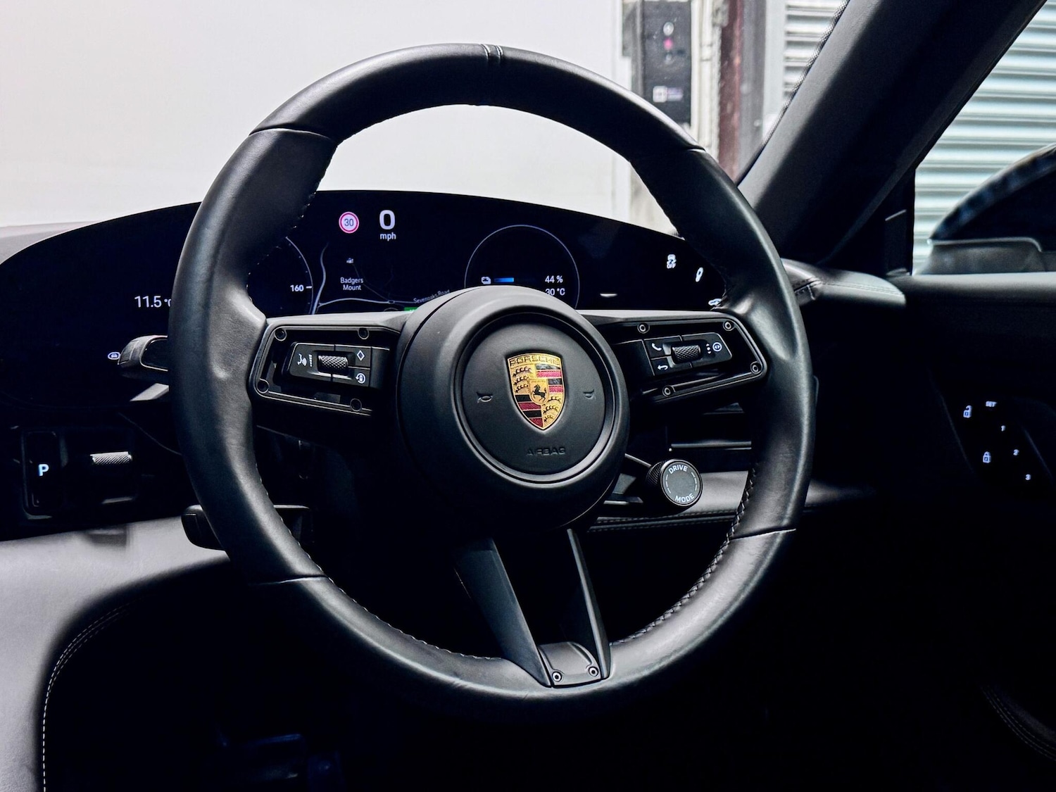 Used Porsche Taycan 2022 for sale - 77469079: Photo 37