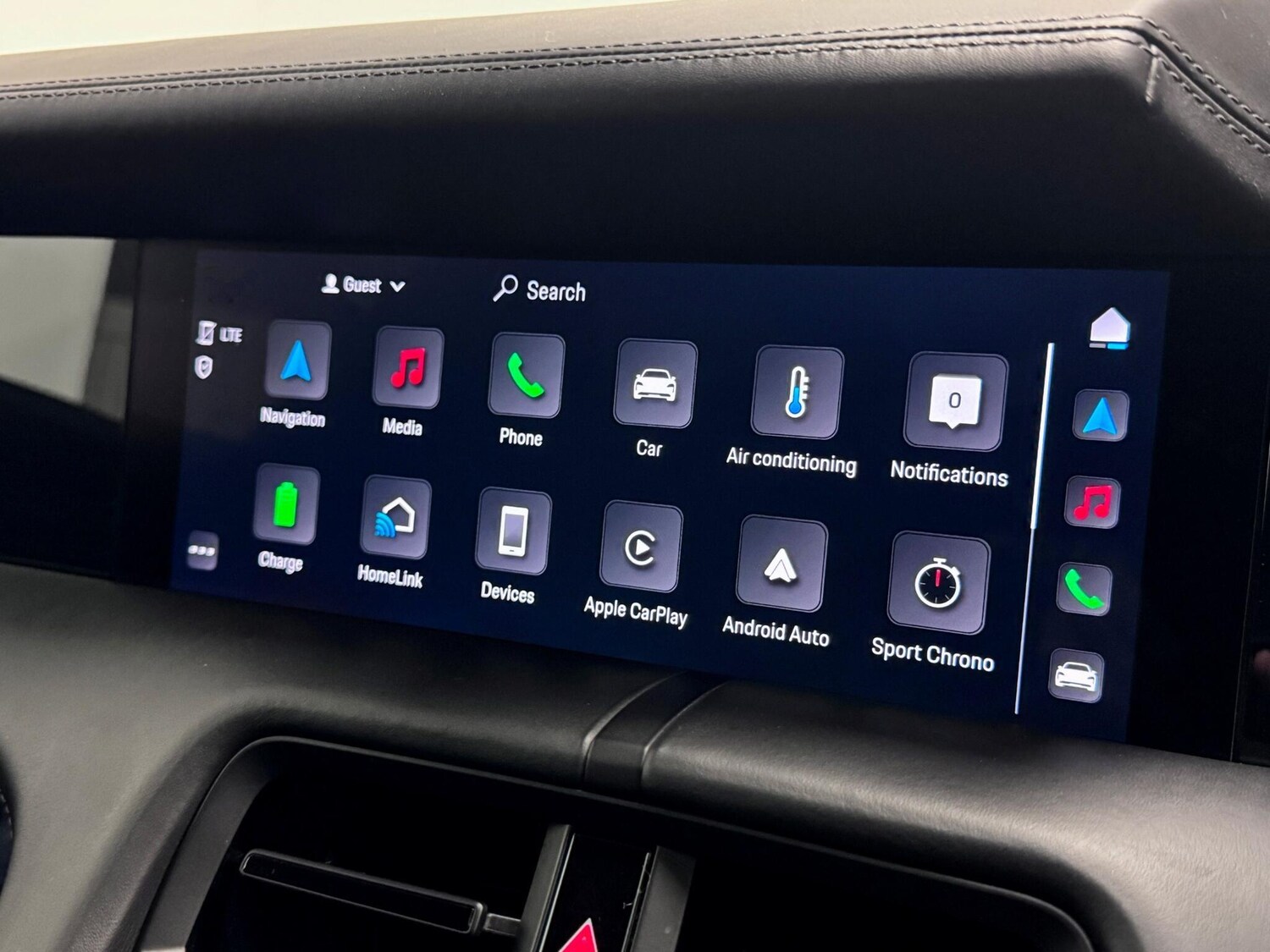 Used Porsche Taycan 2022 for sale - 77469079: Photo 45