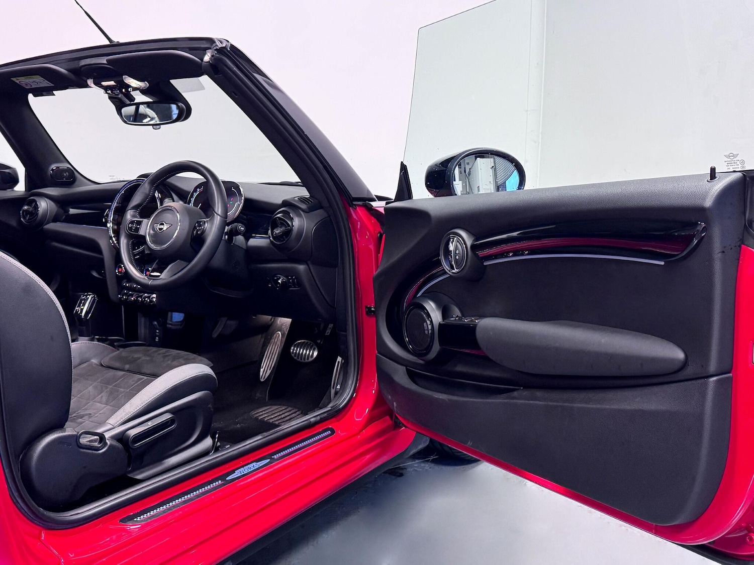 Used MINI Convertible for sale - 76998923: Photo 24