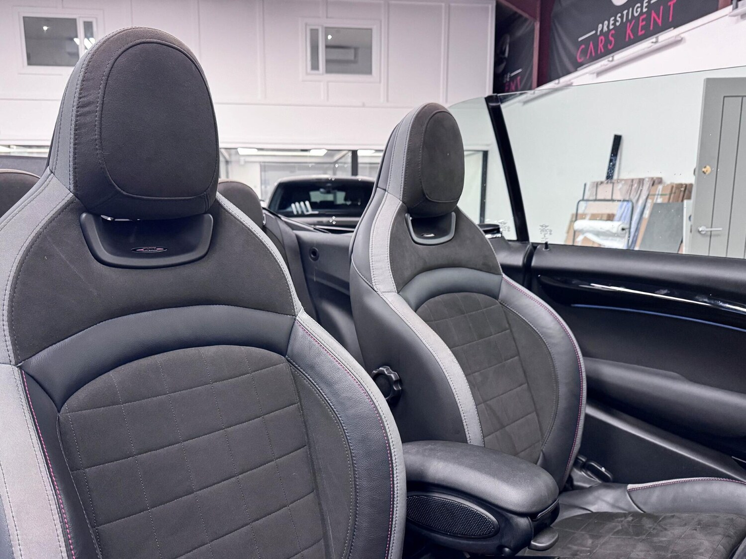 Used MINI Convertible for sale - 76998923: Photo 30