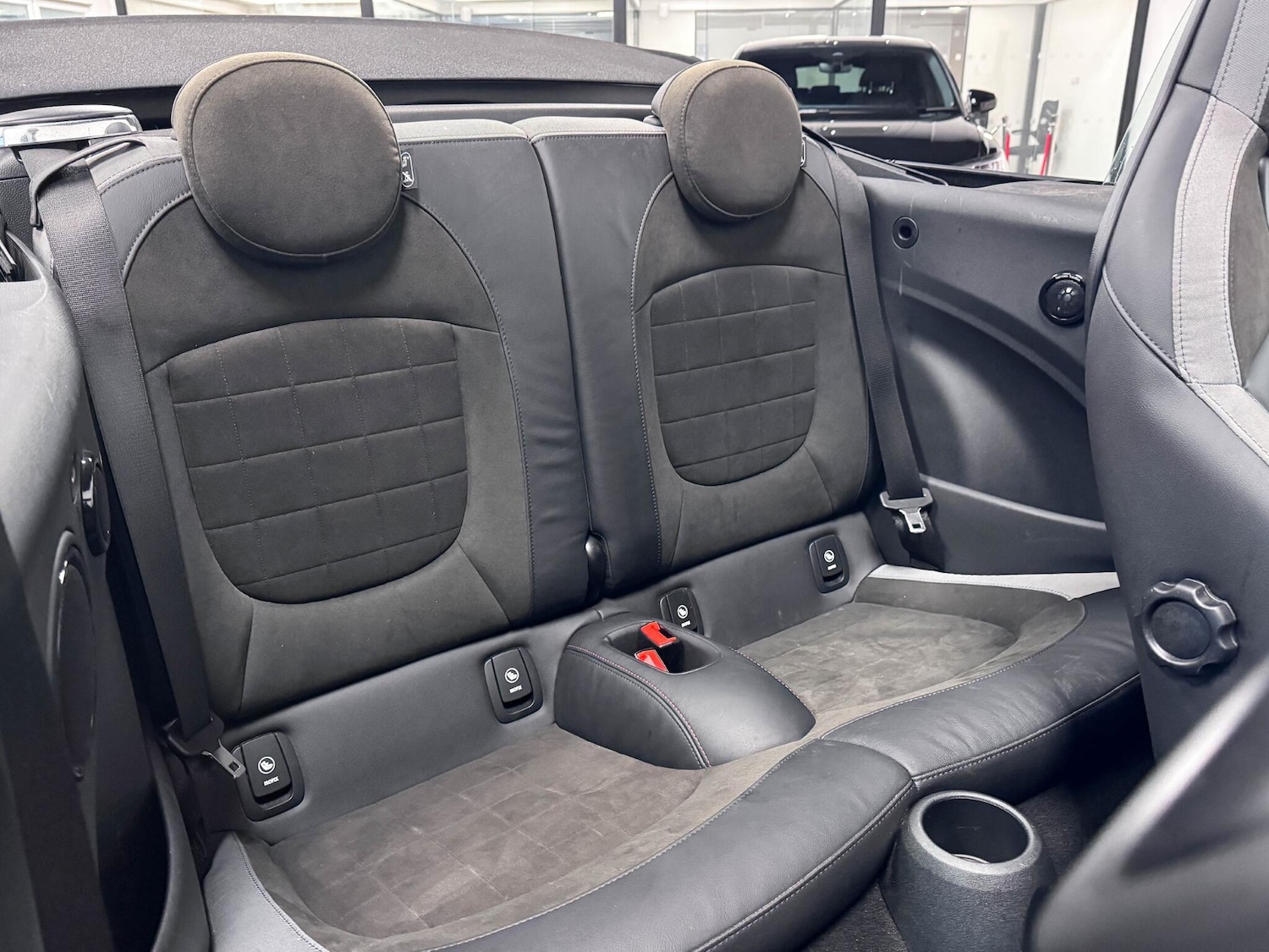 Used MINI Convertible for sale - 76998923: Photo 31