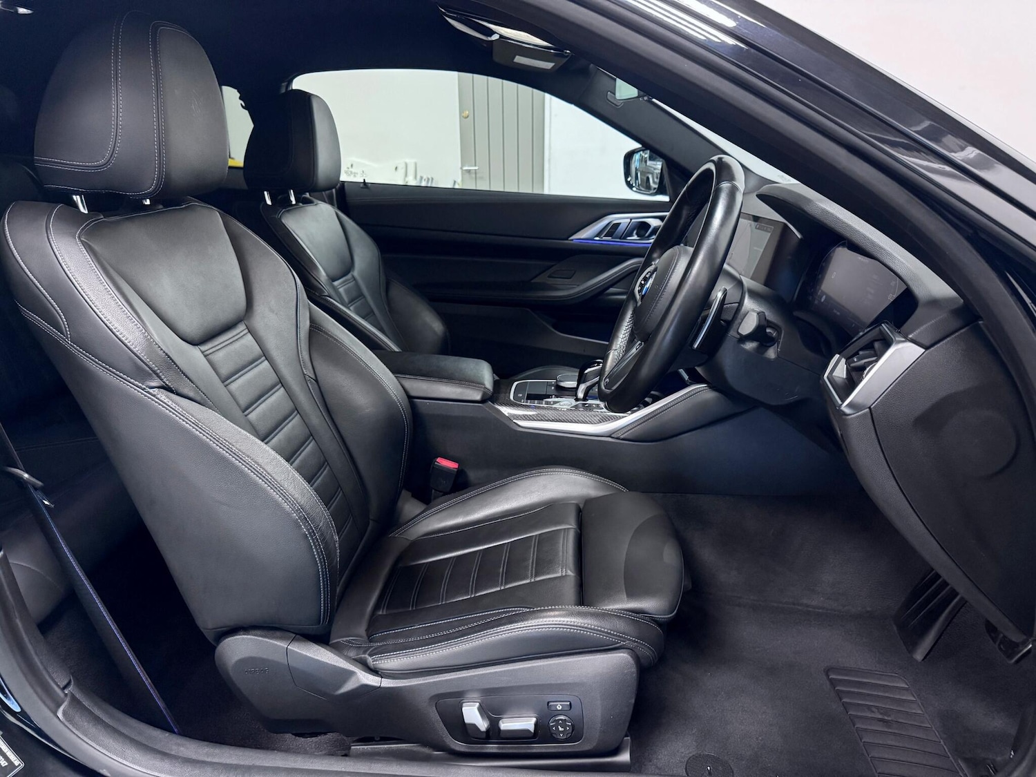 Used BMW 4 Series 2022 for sale - 76952381: Photo 24