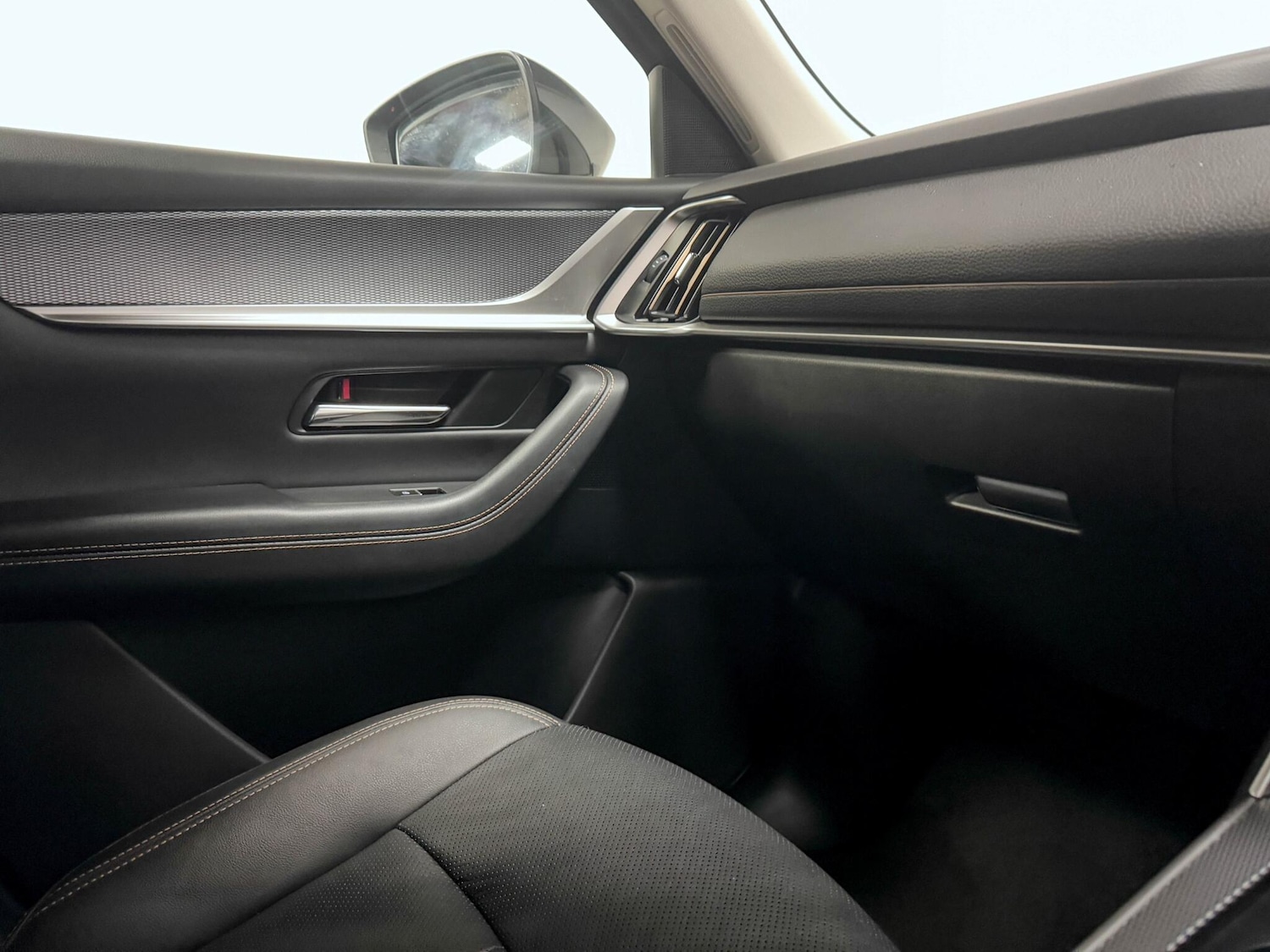 Used Mazda CX-60 2023 for sale - 76002398: Photo 36