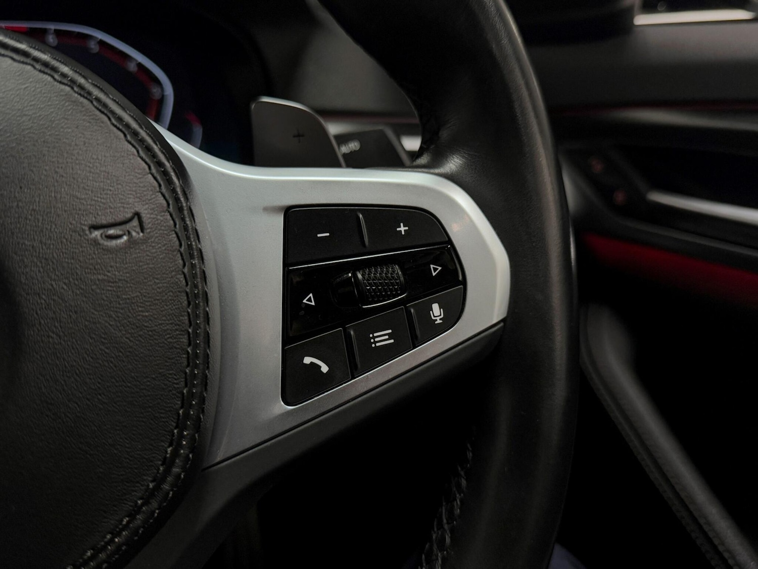 Used BMW 5 Series 2022 for sale - 76361280: Photo 35