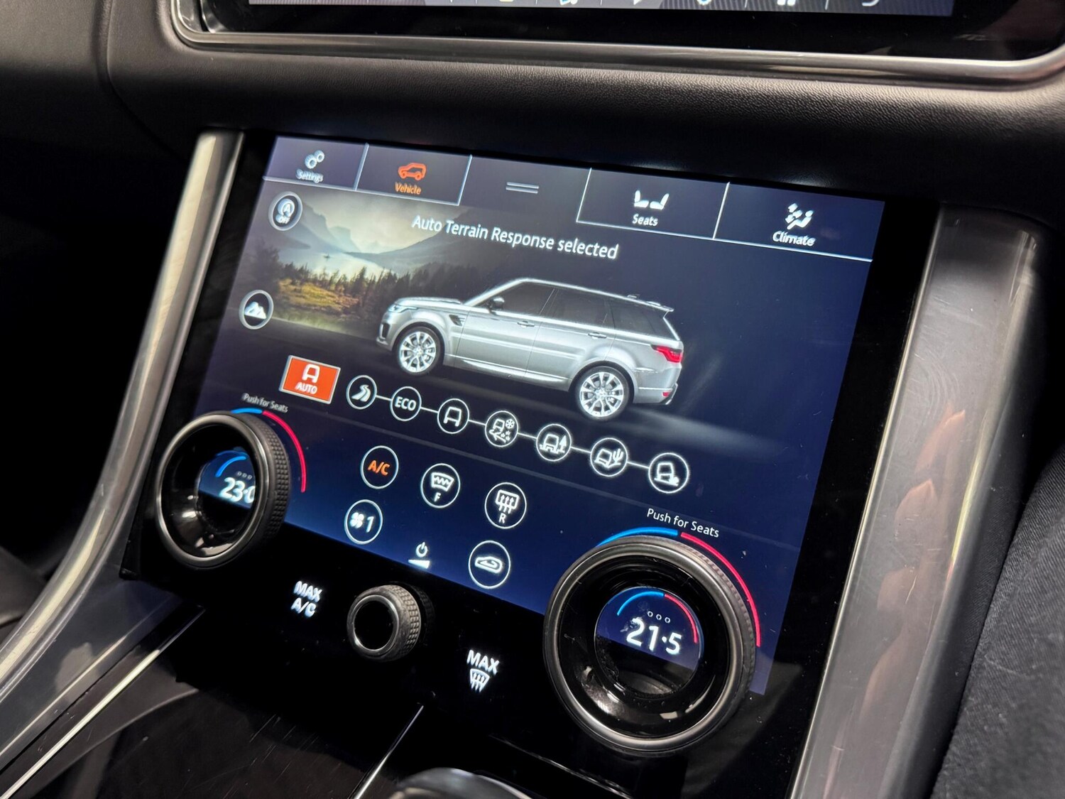 Used Land Rover Range Rover Sport 2021 for sale - 76742701: Photo 40