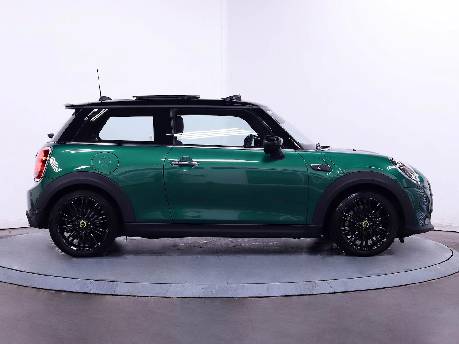 Used MINI Hatch 2023 for sale - 76200052: Photo 11