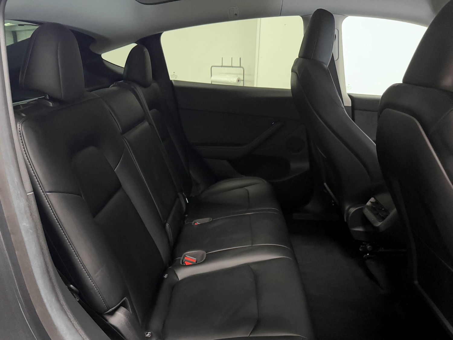 Used Tesla Model Y 2022 for sale - 76060624: Photo 24