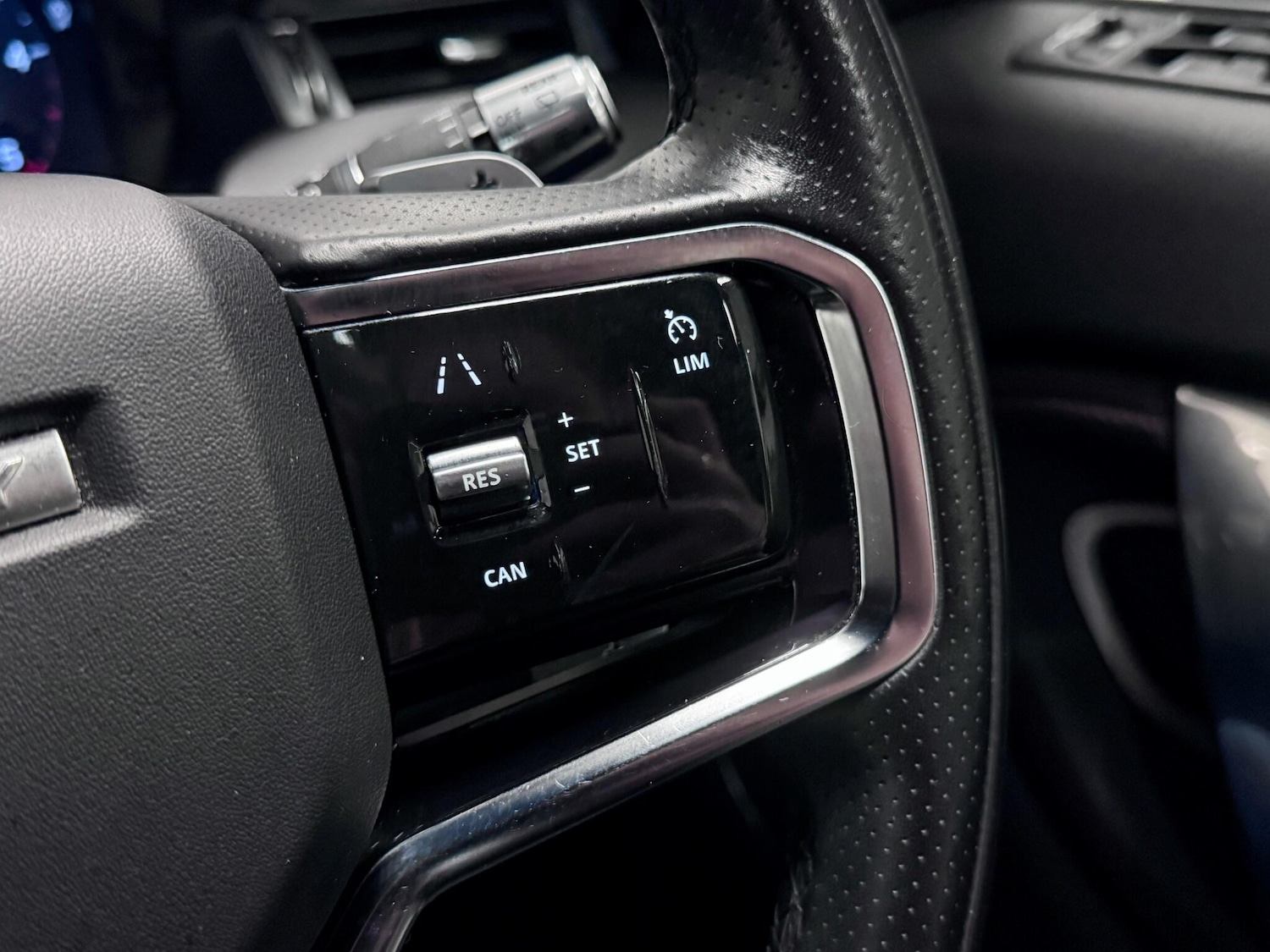 Used Land Rover Discovery Sport 2021 for sale - 77332006: Photo 40