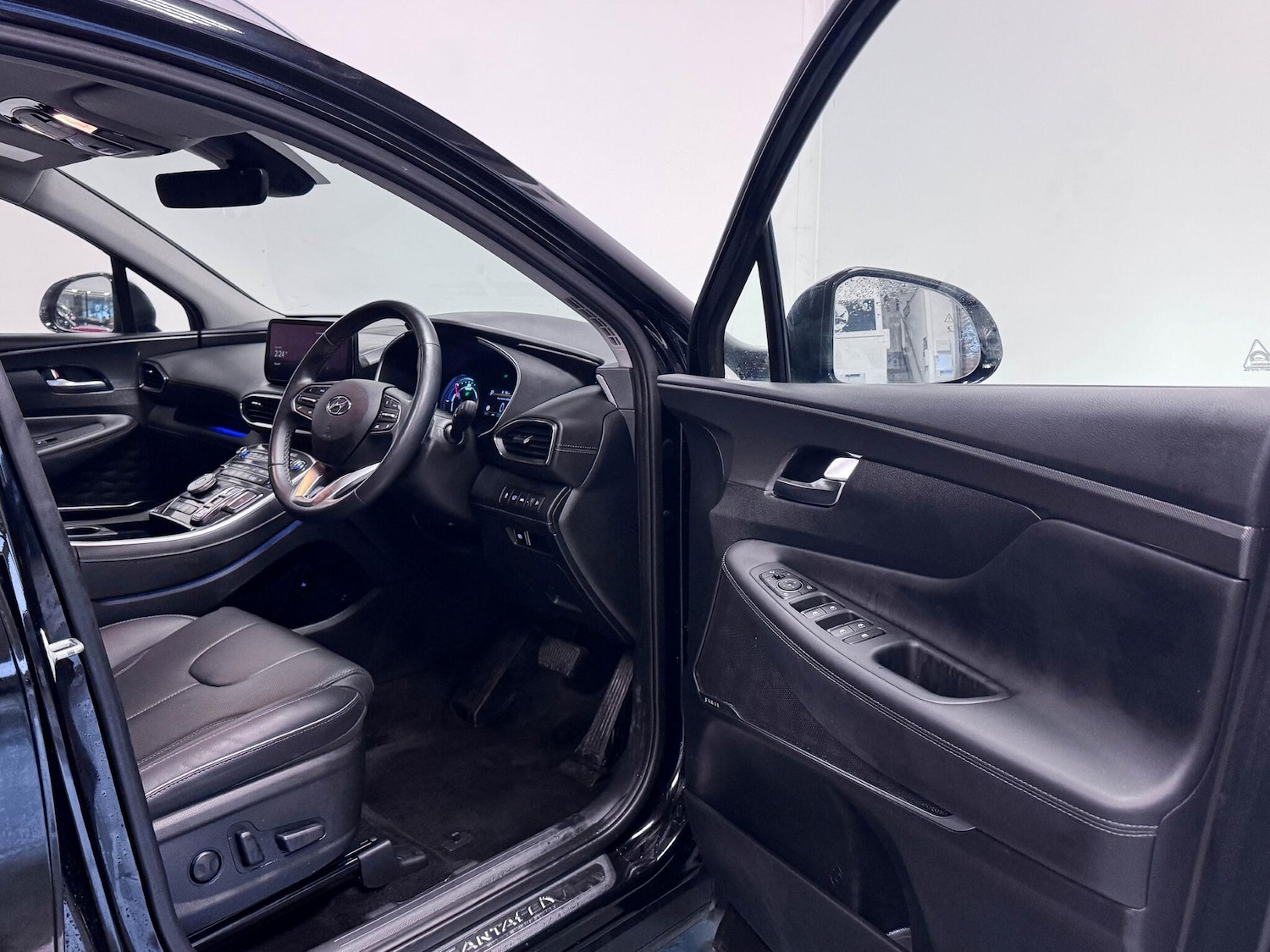 Used Hyundai Santa Fe for sale - 77330943: Photo 14