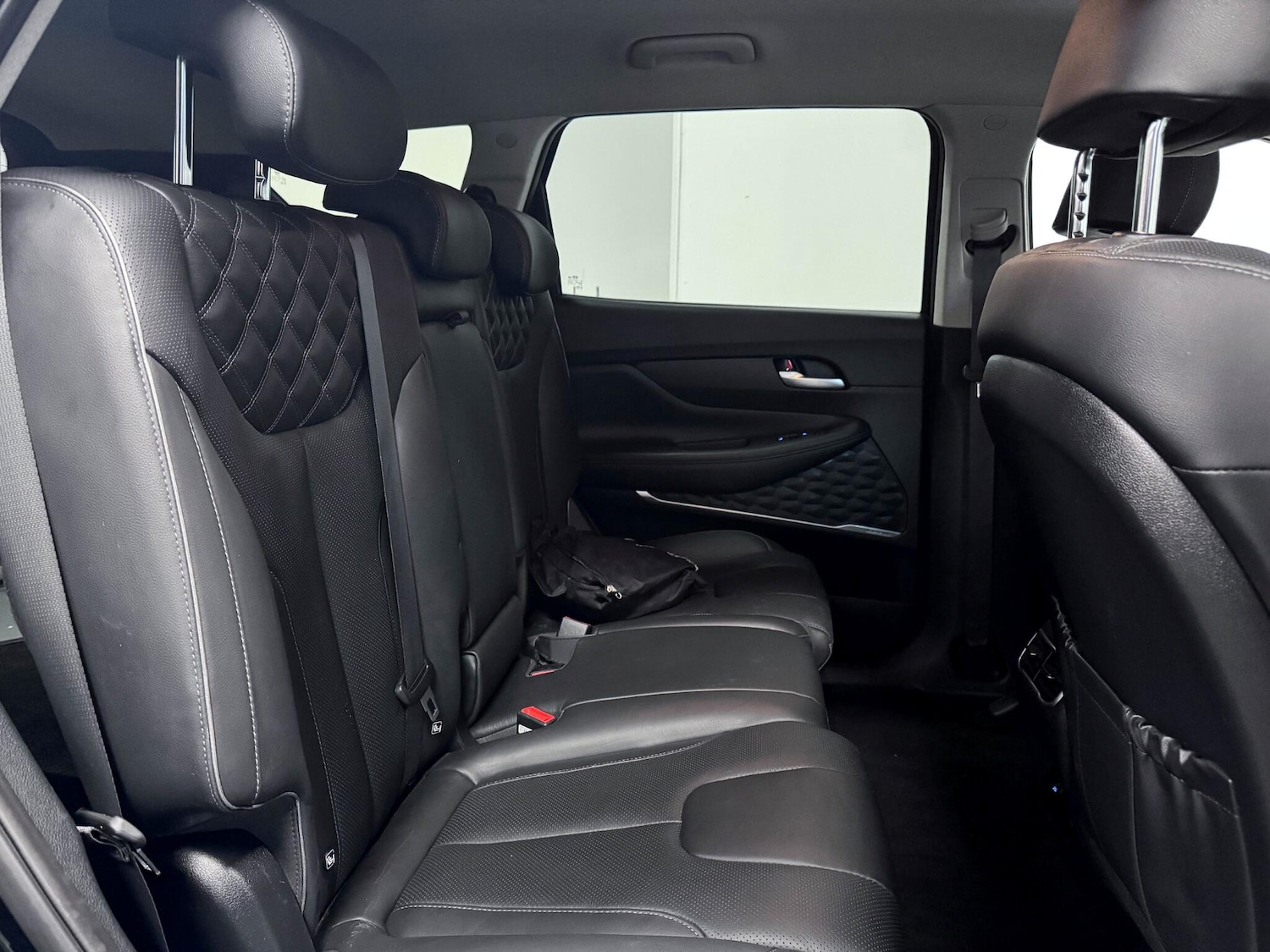 Used Hyundai Santa Fe for sale - 77330943: Photo 24