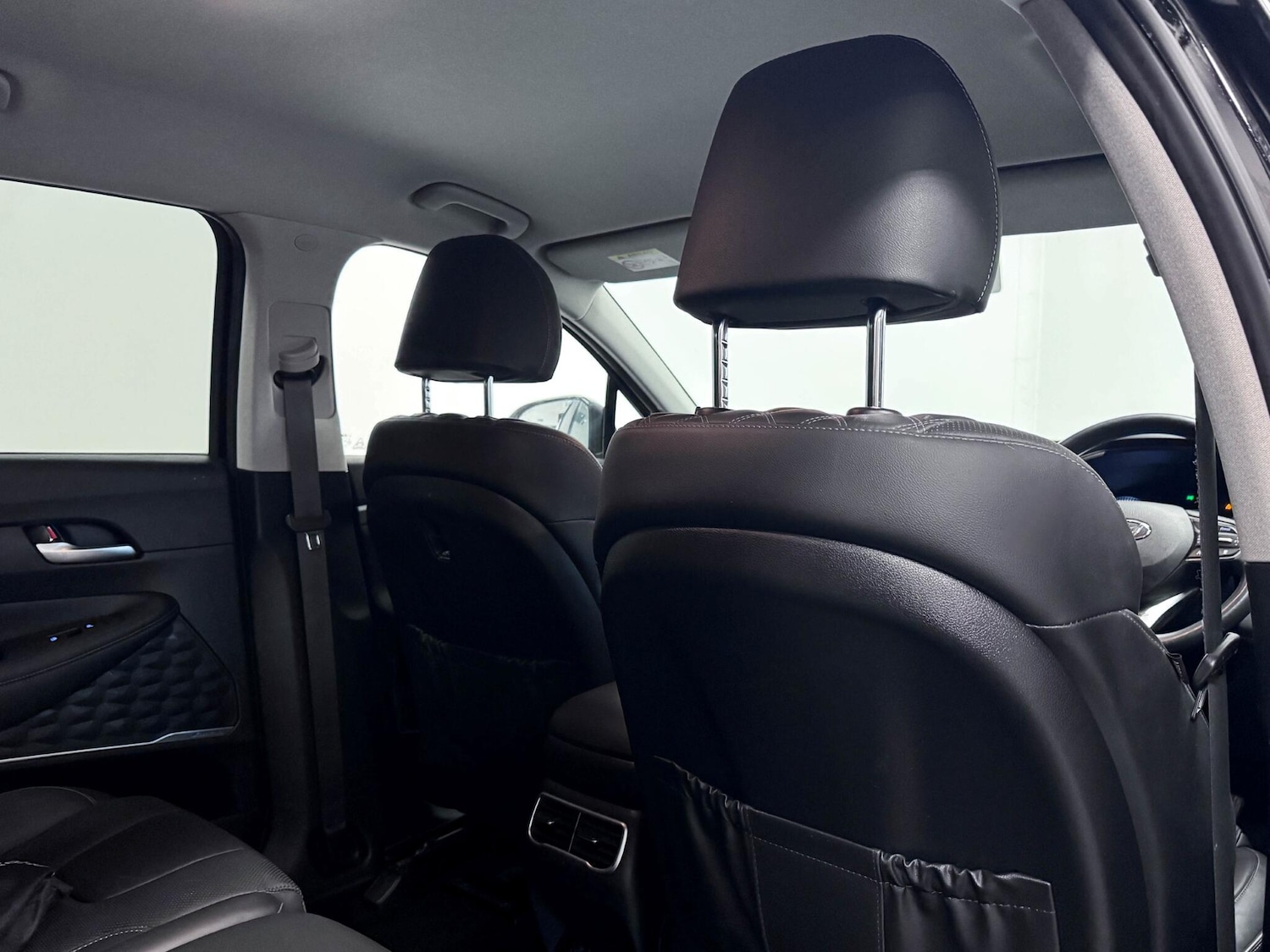 Used Hyundai Santa Fe for sale - 77330943: Photo 28