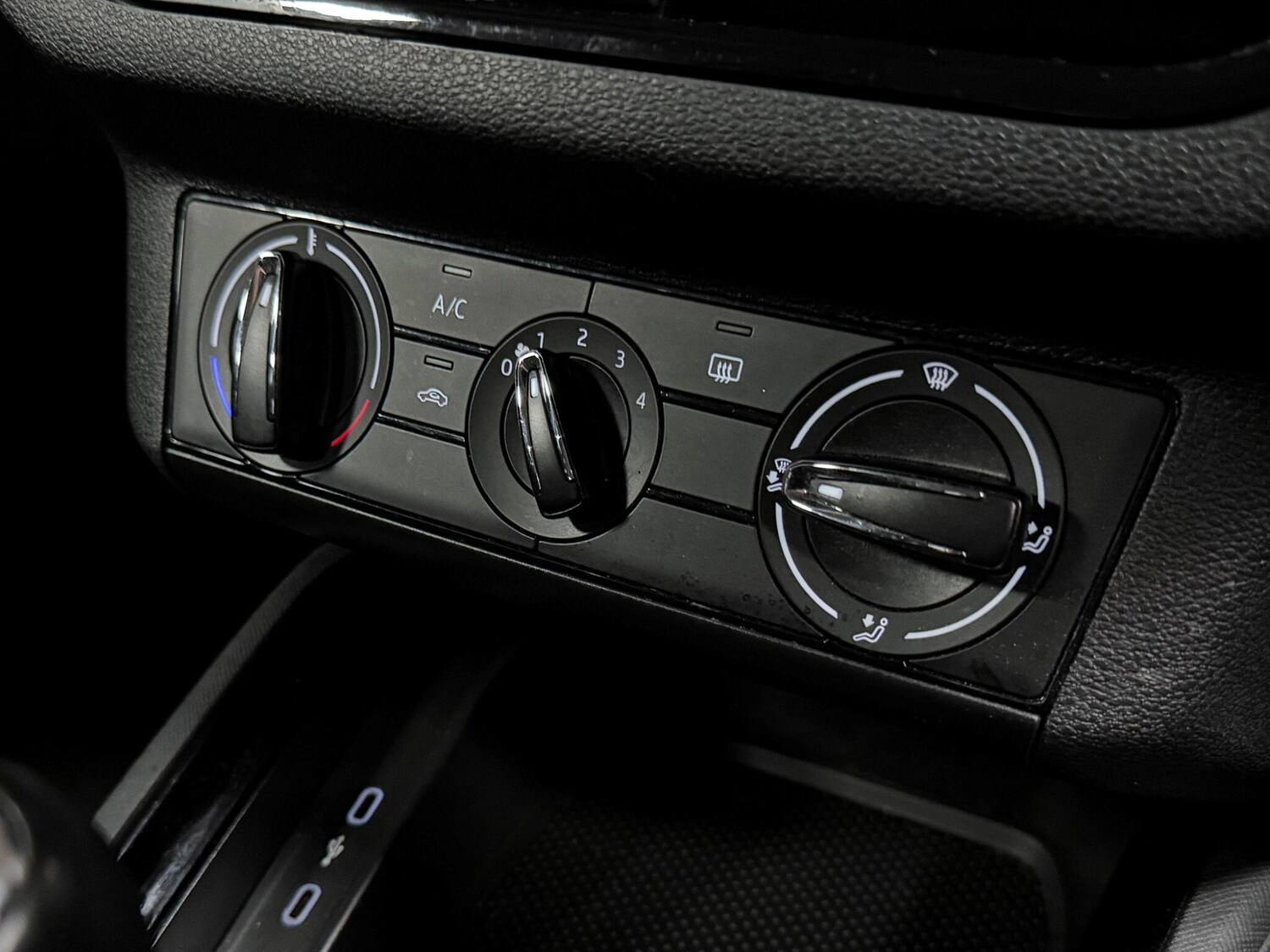 Used Skoda Kamiq 2021 for sale - 76226212: Photo 27