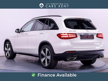 Used Mercedes-Benz GLC 2019 for sale - 77612786: Photo