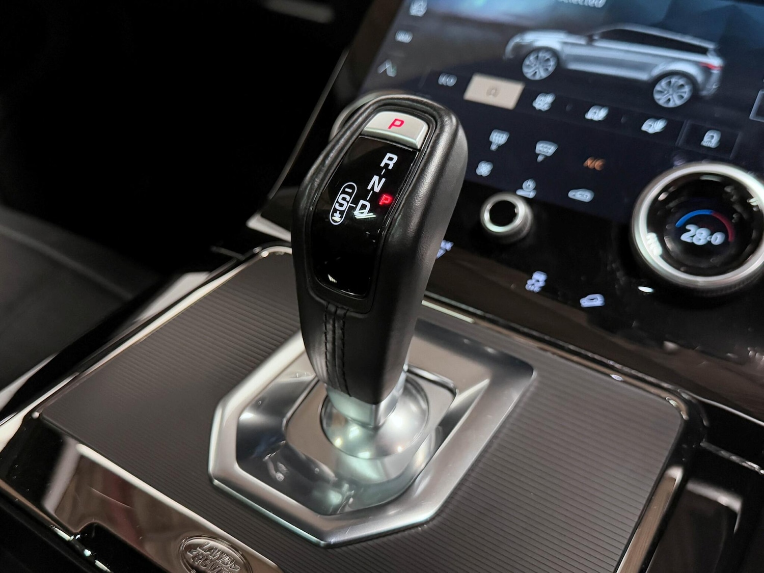 Used Land Rover Range Rover Evoque 2021 for sale - 76295676: Photo 31