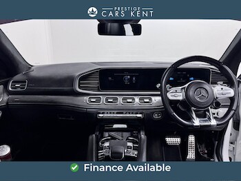 Used Mercedes-Benz GLE 2023 for sale - 77940128: Photo