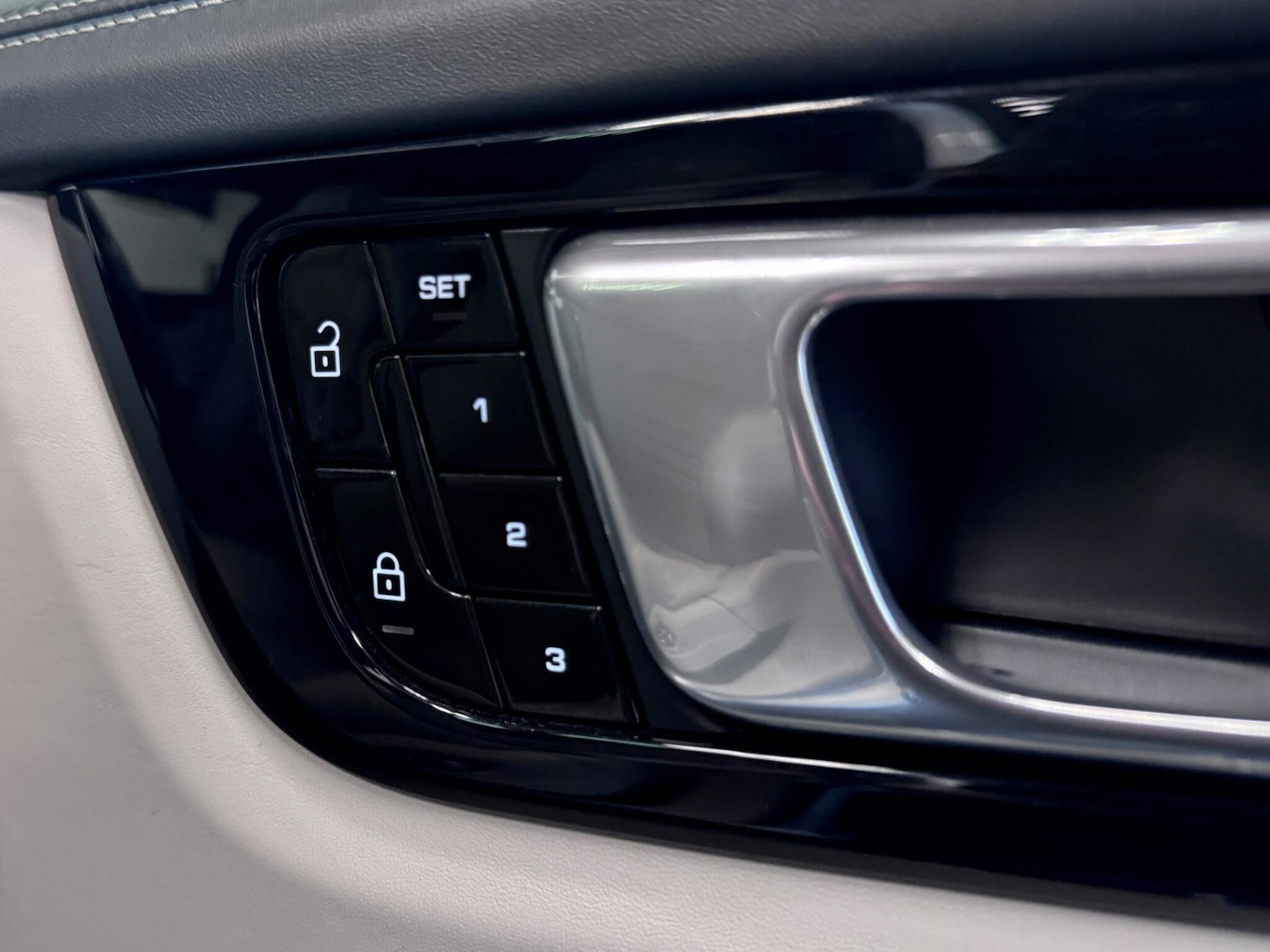 Used Porsche Cayenne 2021 for sale - 76646024: Photo 19