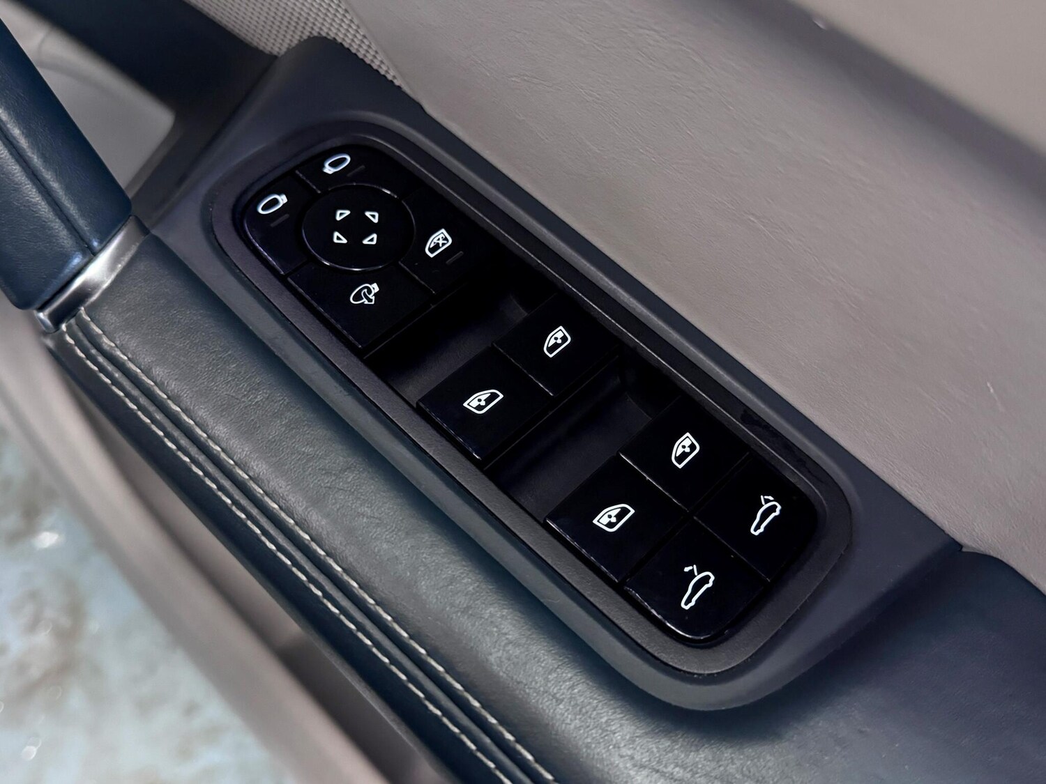 Used Porsche Cayenne 2021 for sale - 76646024: Photo 21