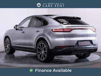 Used Porsche Cayenne 2021 for sale - 76646024: Photo