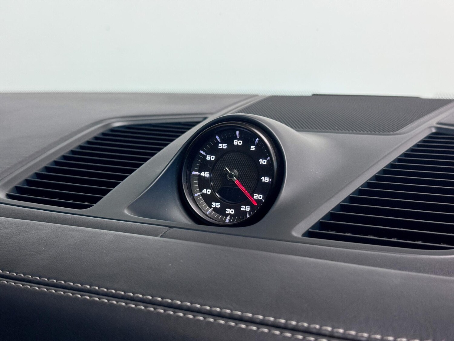 Used Porsche Cayenne 2021 for sale - 76646024: Photo 41