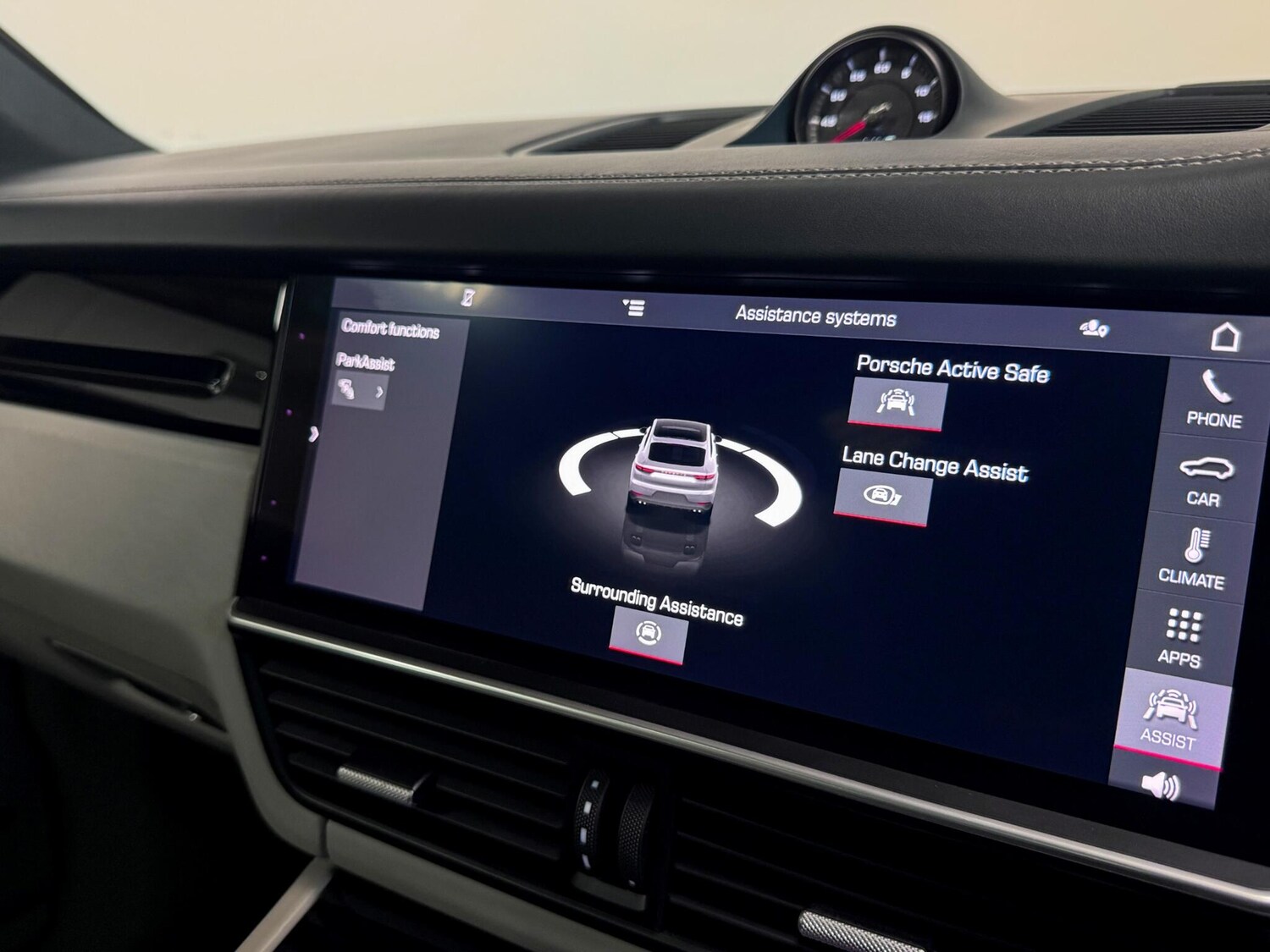 Used Porsche Cayenne 2021 for sale - 76646024: Photo 60