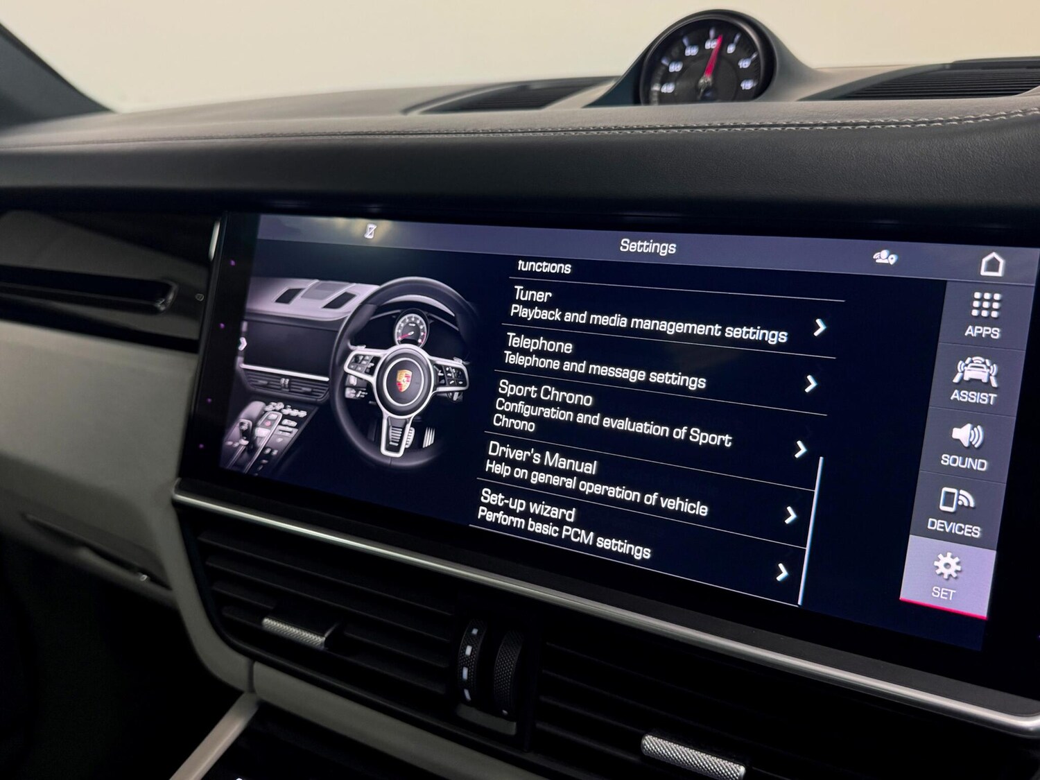 Used Porsche Cayenne 2021 for sale - 76646024: Photo 64