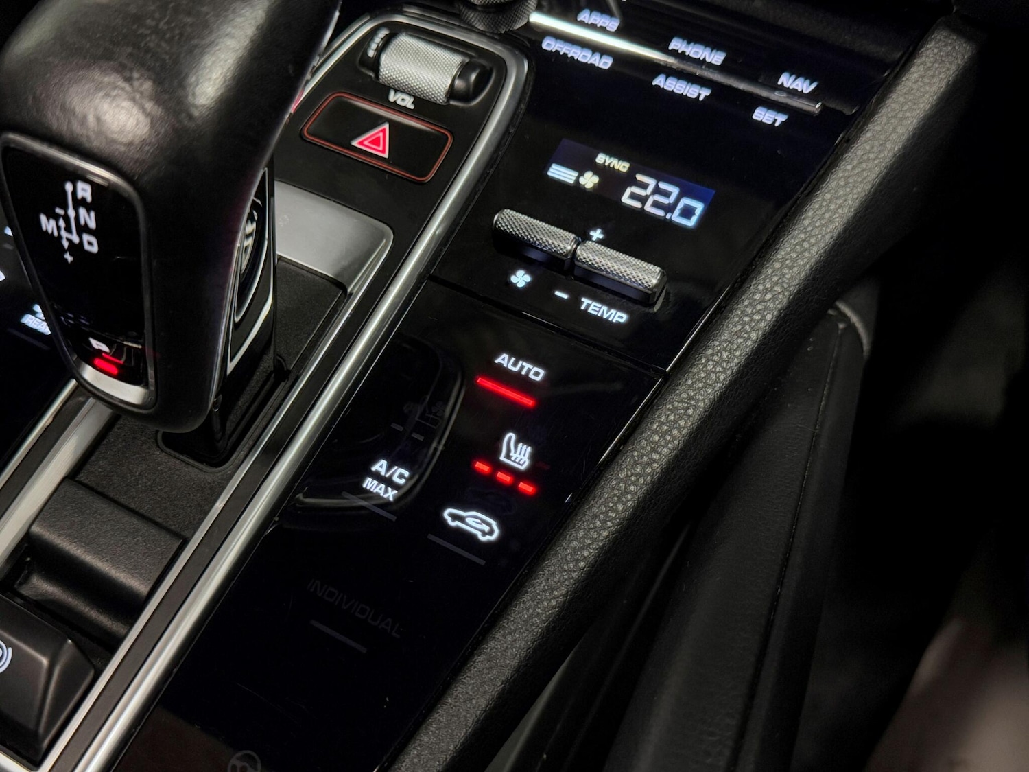 Used Porsche Cayenne 2020 for sale - 76294728: Photo 43
