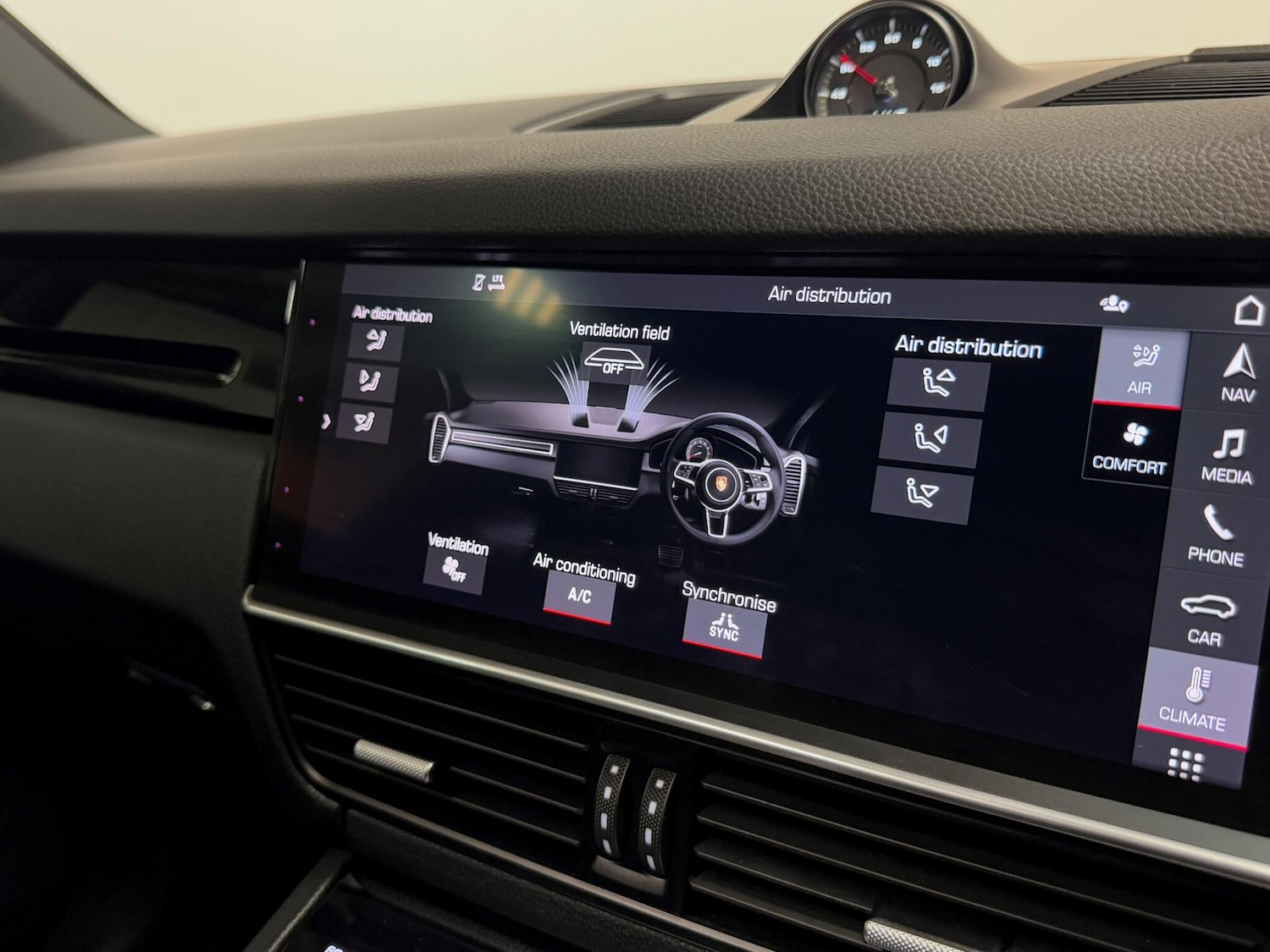 Used Porsche Cayenne 2020 for sale - 76294728: Photo 58