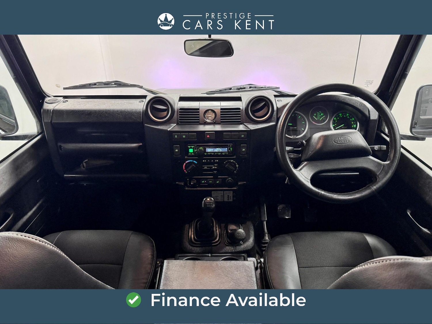 Used Land Rover Defender 110 2014 for sale - 77657979: Photo 2