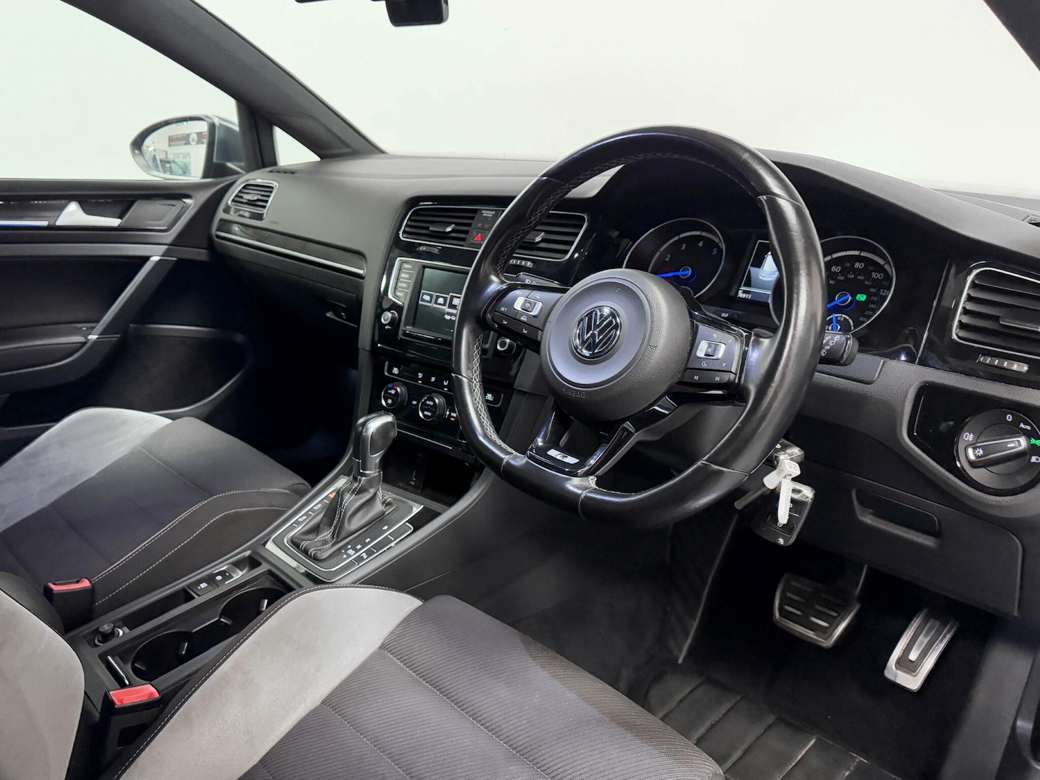 Used Volkswagen Golf for sale - 76457628: Photo 17