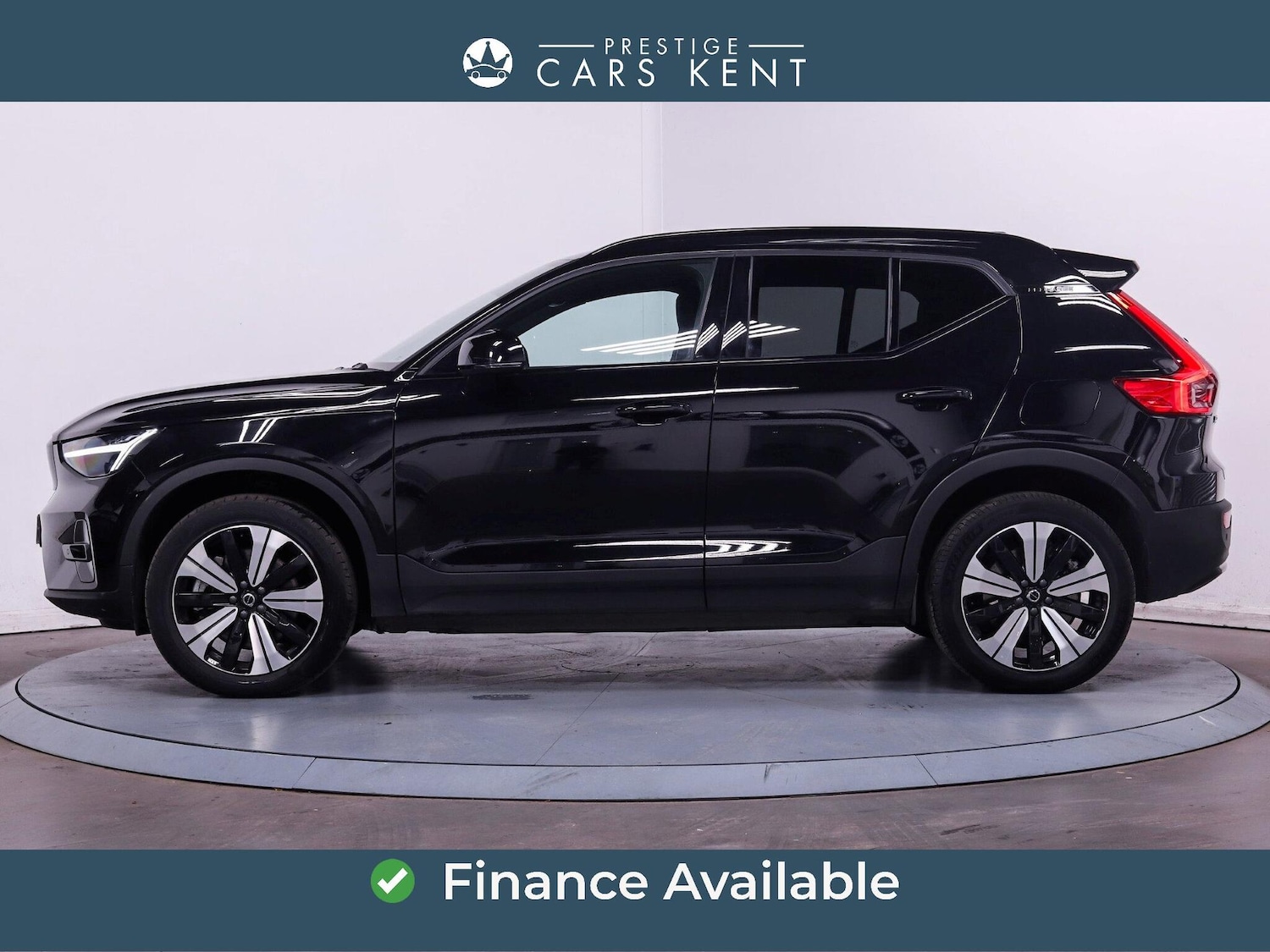 Used Volvo XC40 2023 for sale - 76765220: Photo 4
