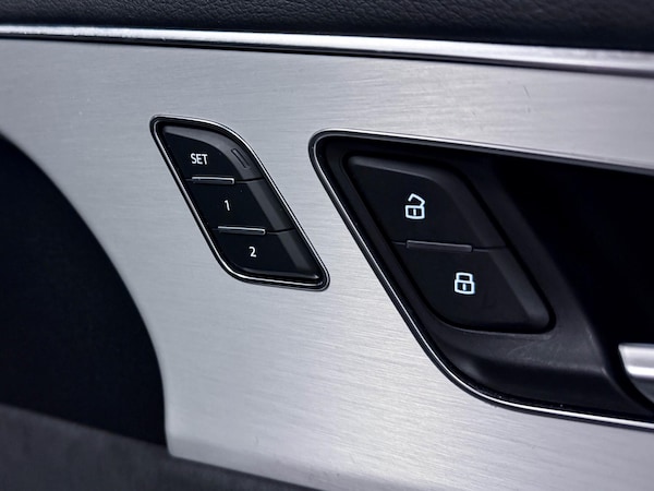 Used Audi Q8 2021 for sale - 75720844: Photo 18