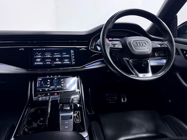 Used Audi Q8 2021 for sale - 75720844: Photo 39