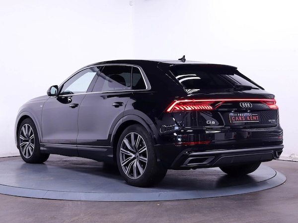 Used Audi Q8 2021 for sale - 75720844: Photo 3