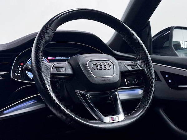 Used Audi Q8 2021 for sale - 75720844: Photo 43