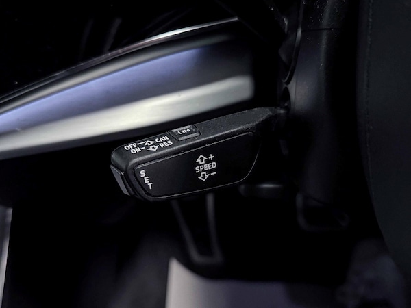 Used Audi Q8 2021 for sale - 75720844: Photo 45