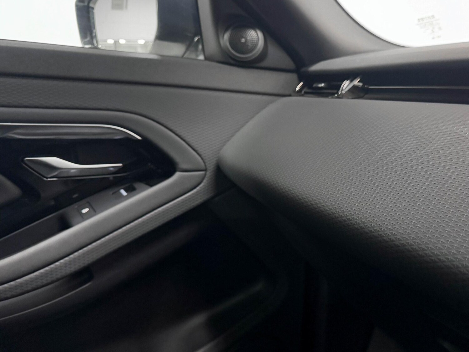 Used Land Rover Range Rover Evoque 2021 for sale - 76337713: Photo 29