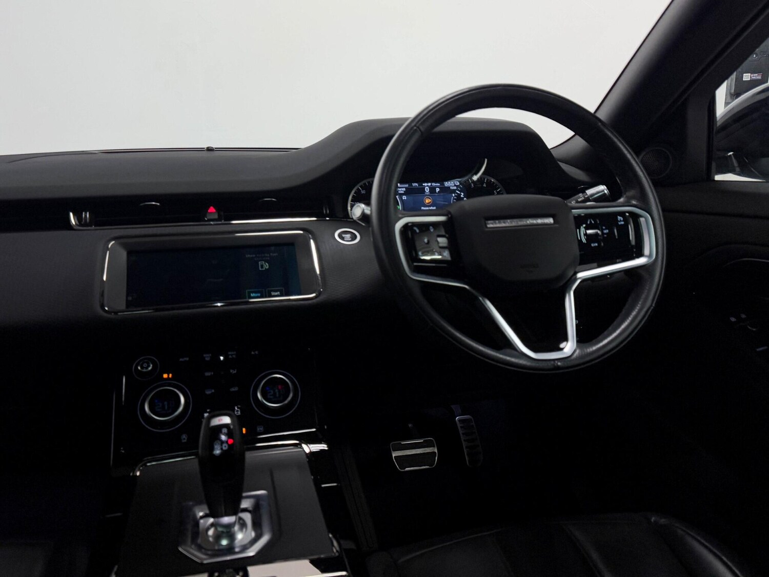 Used Land Rover Range Rover Evoque 2021 for sale - 76337713: Photo 33