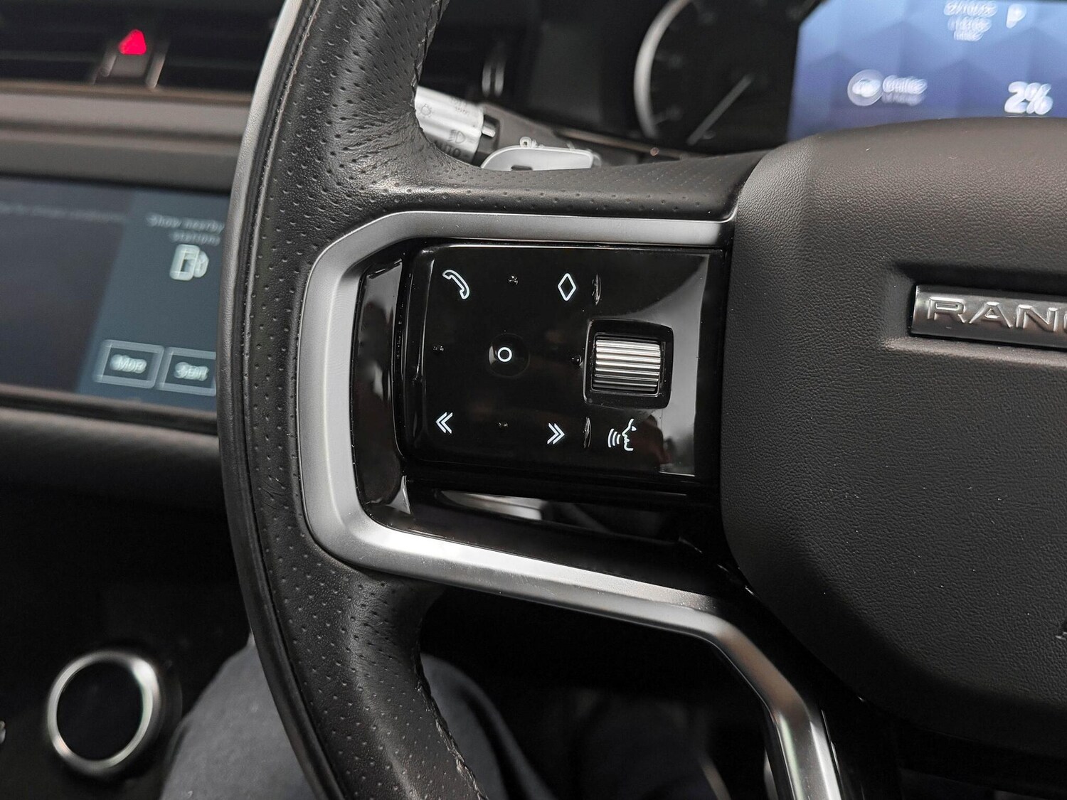 Used Land Rover Range Rover Evoque 2021 for sale - 76337713: Photo 35