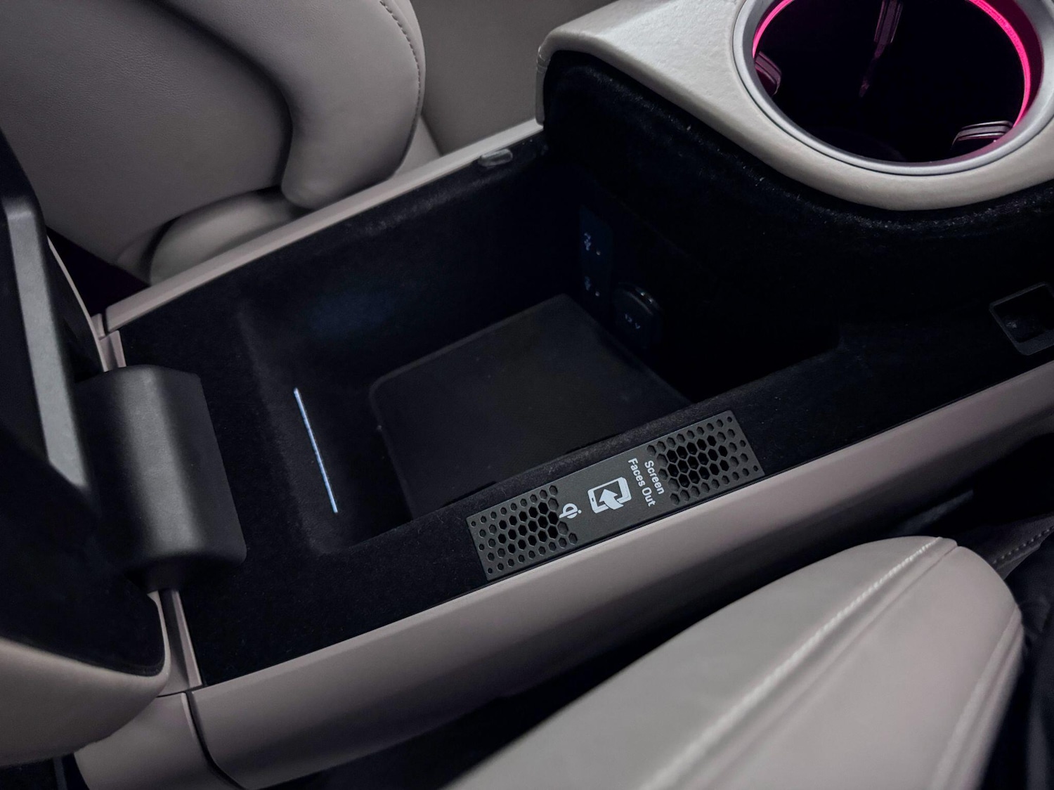 Used Porsche Taycan for sale - 77215769: Photo 29